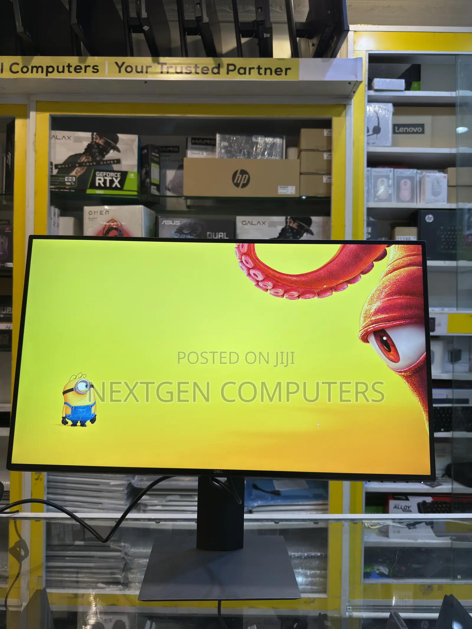 Dell U2718Q 27” (3840 X 2160p) IPS Frameless Monito