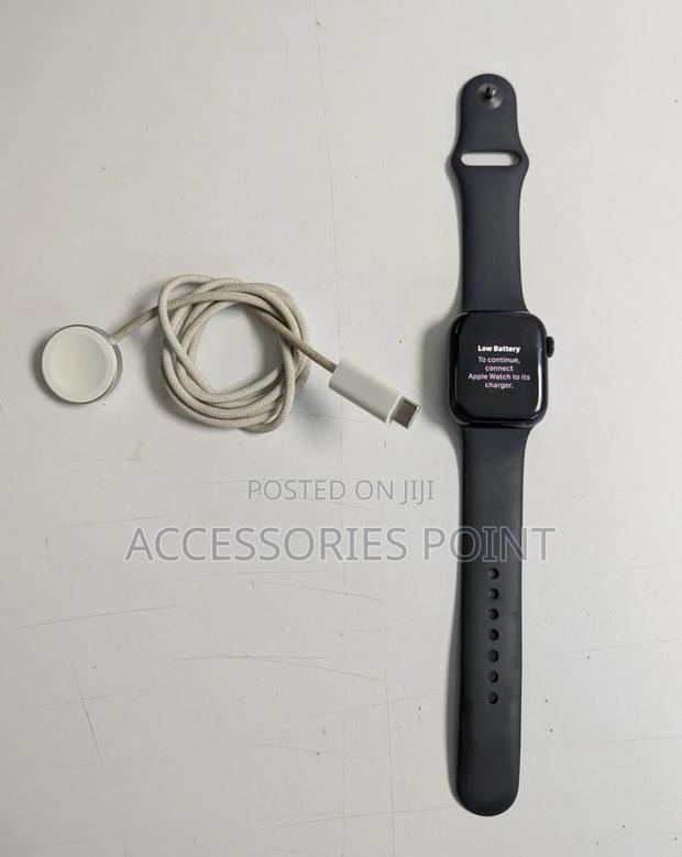 Apple Watch Series 9 41mm - main view