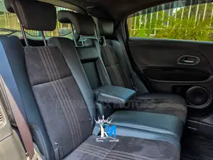 Honda Vezel 2019 Black
