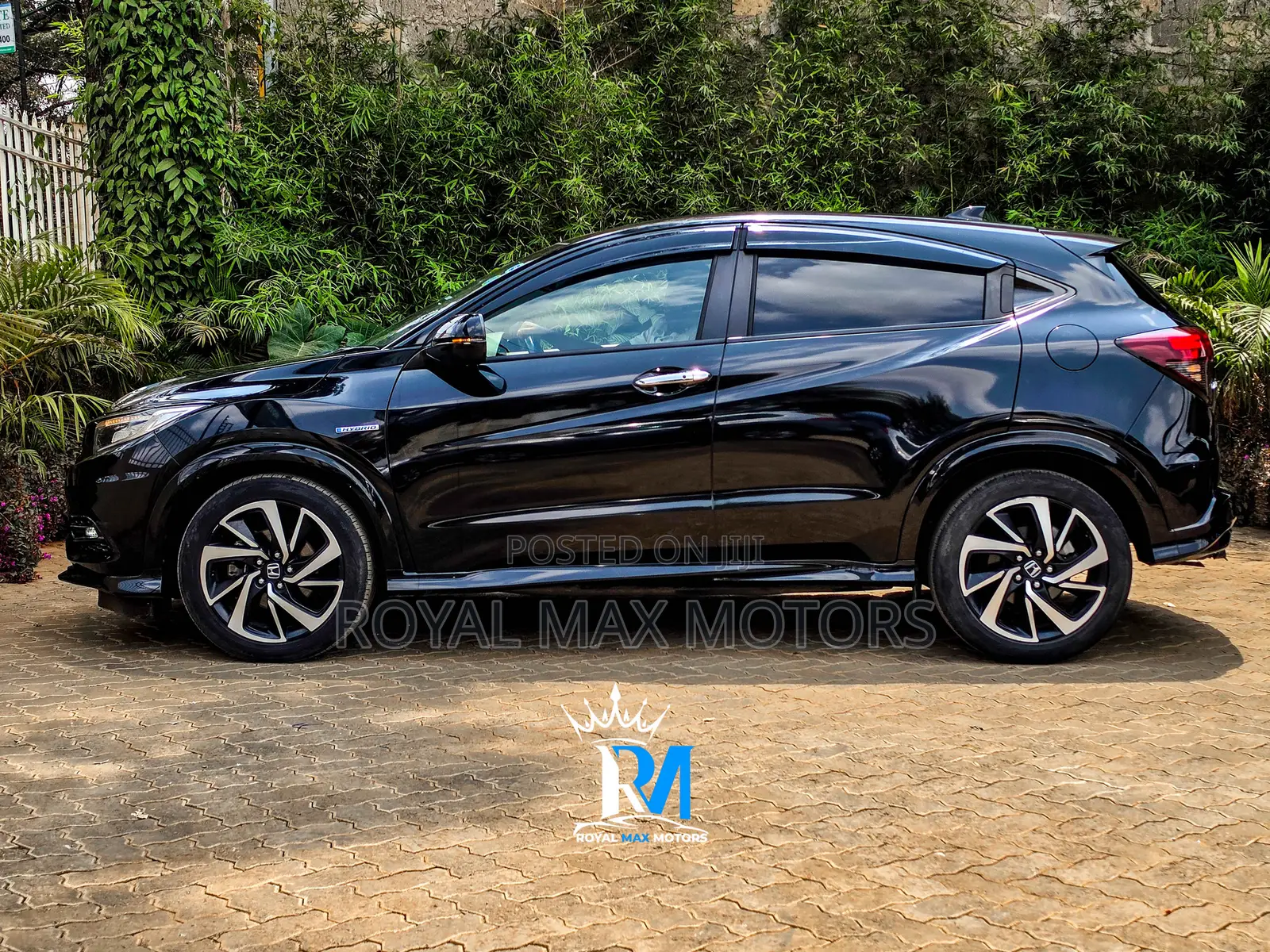 Honda Vezel 2019 Black