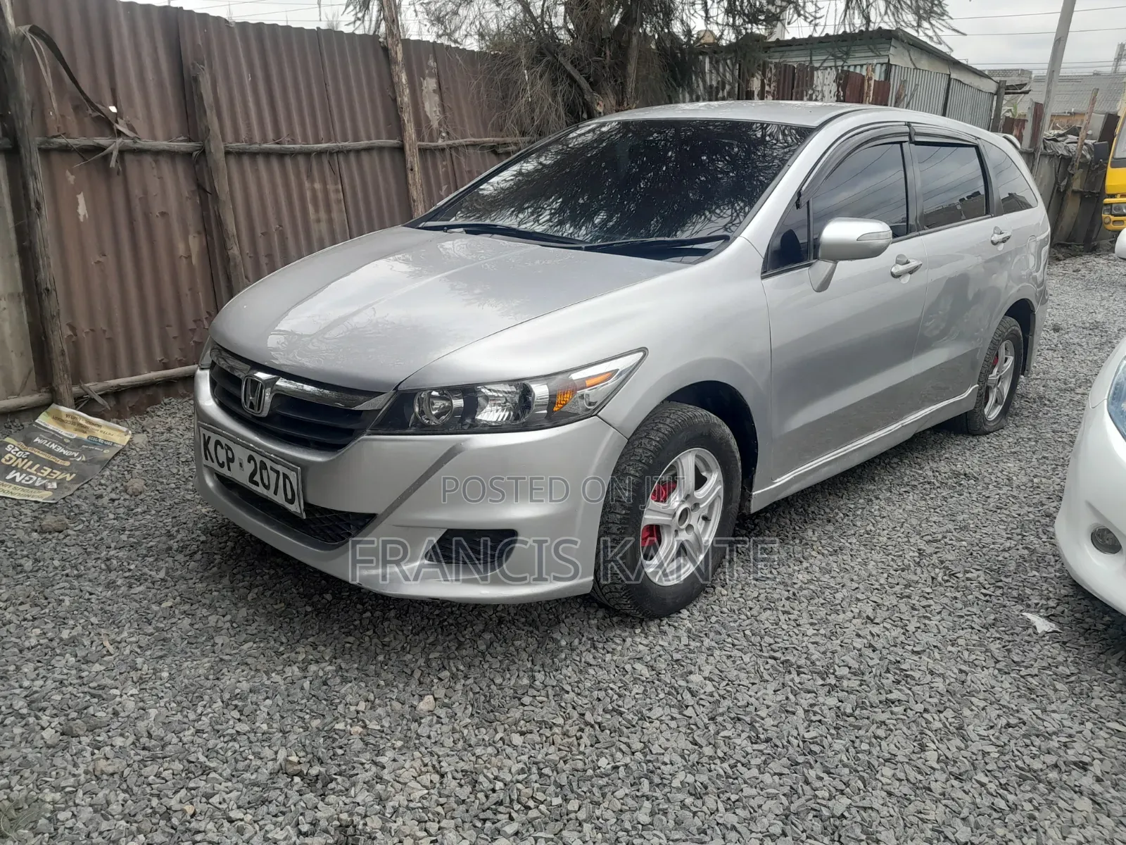 Honda Stream 2009 Silver
