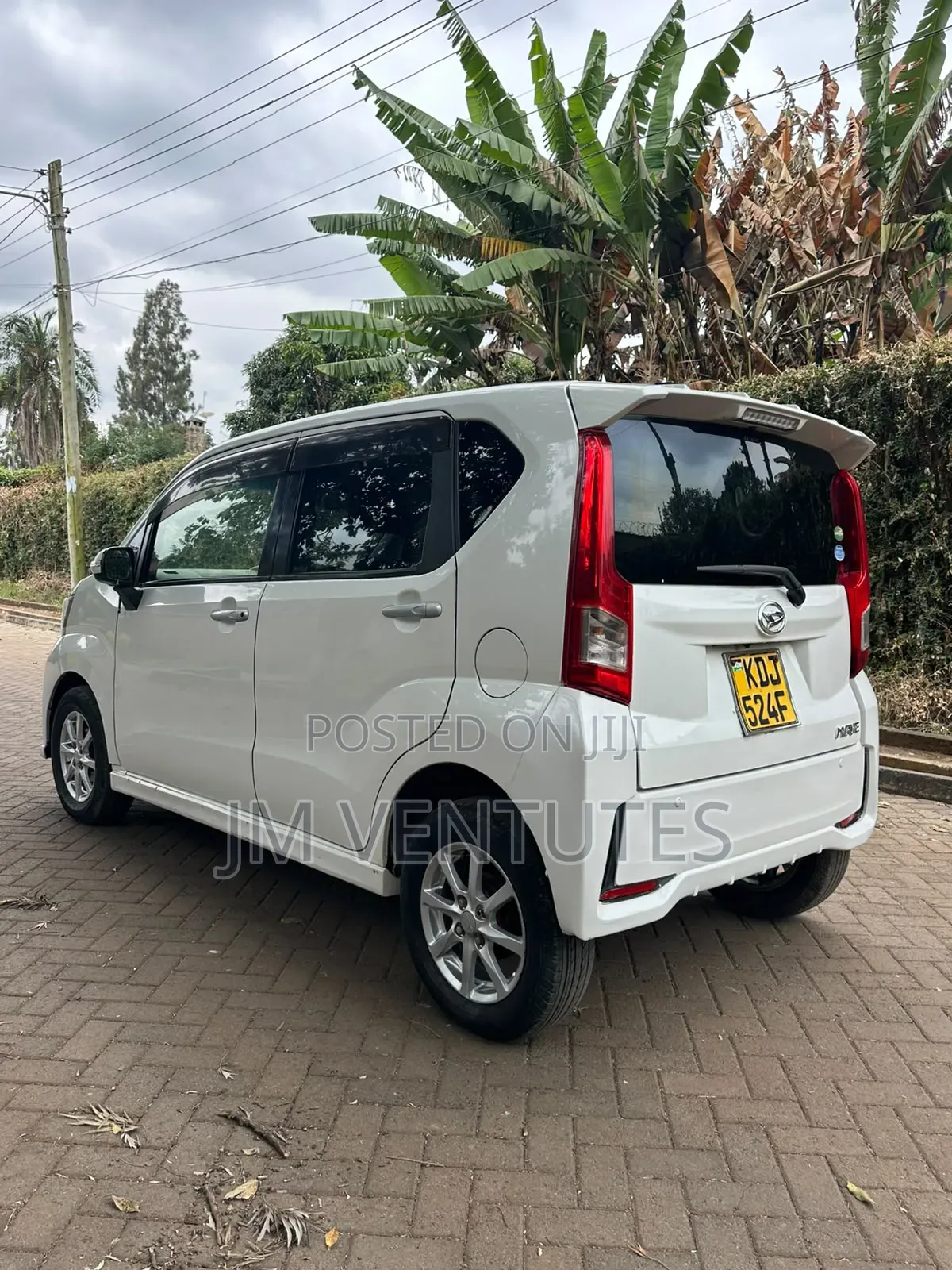 Daihatsu Move 2015 White