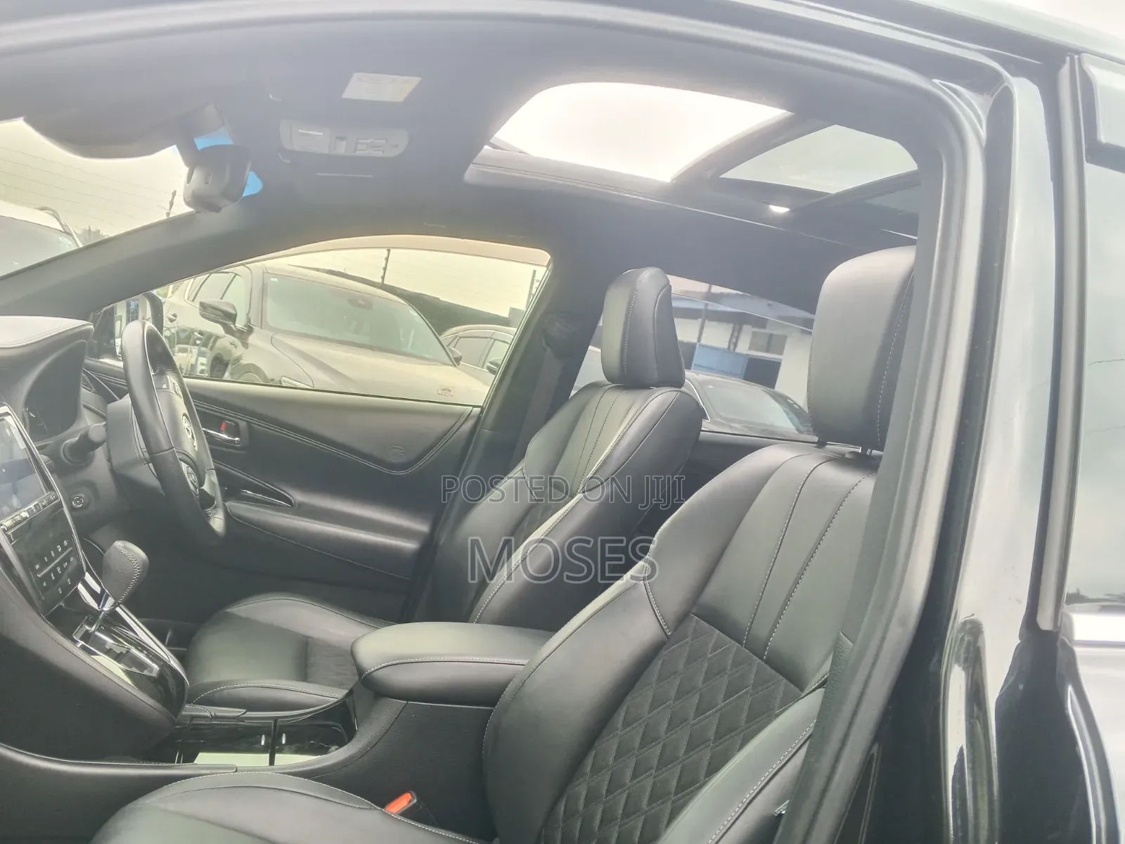 Toyota Harrier 2020 Black