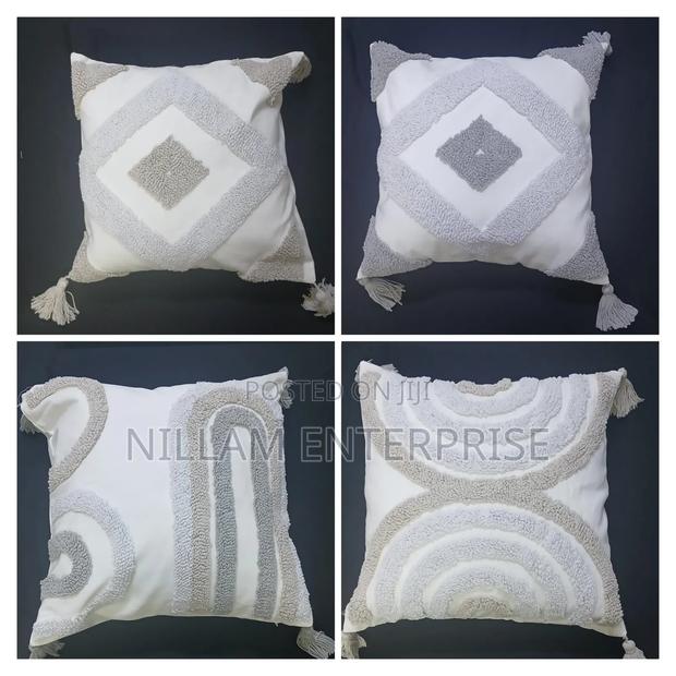Tufted Boho Cushion Cover - thumbnail 2