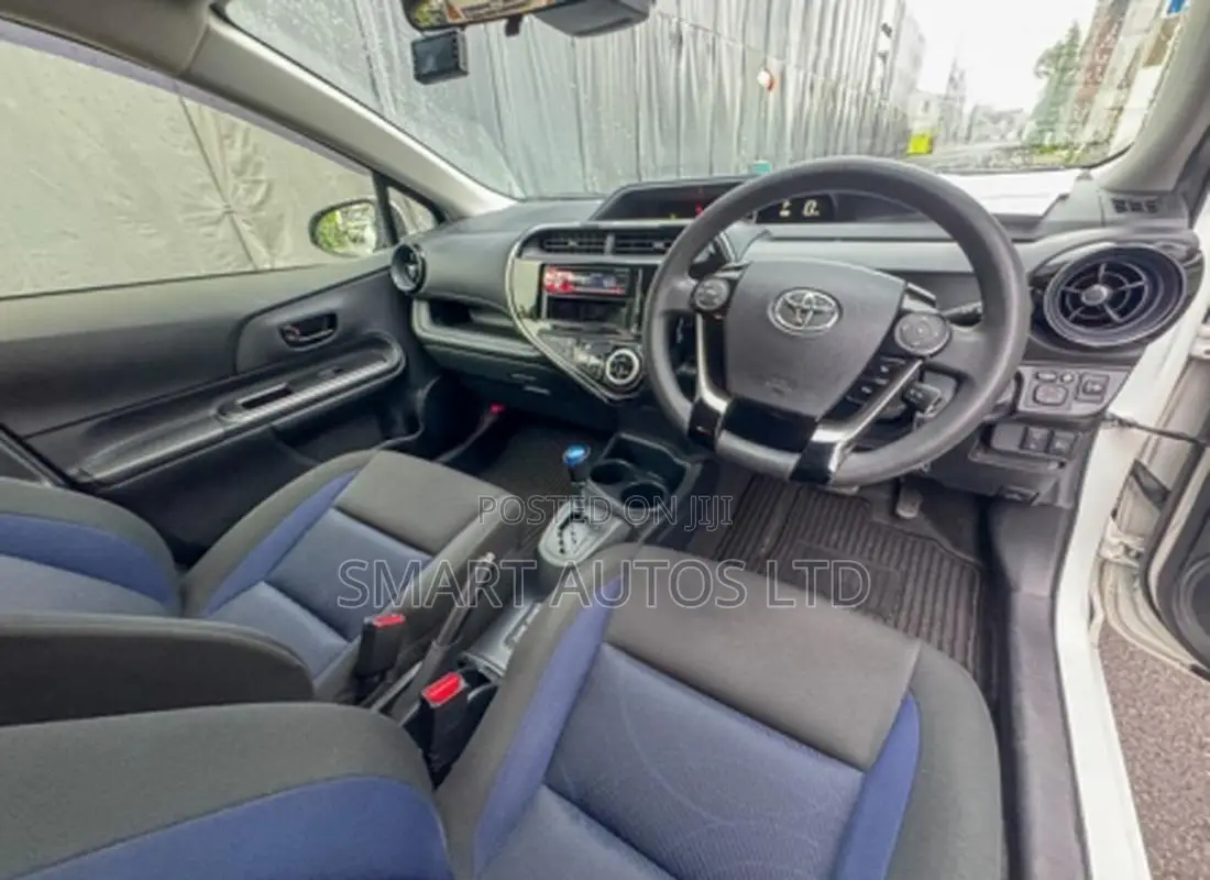 Toyota Aqua 2019 White