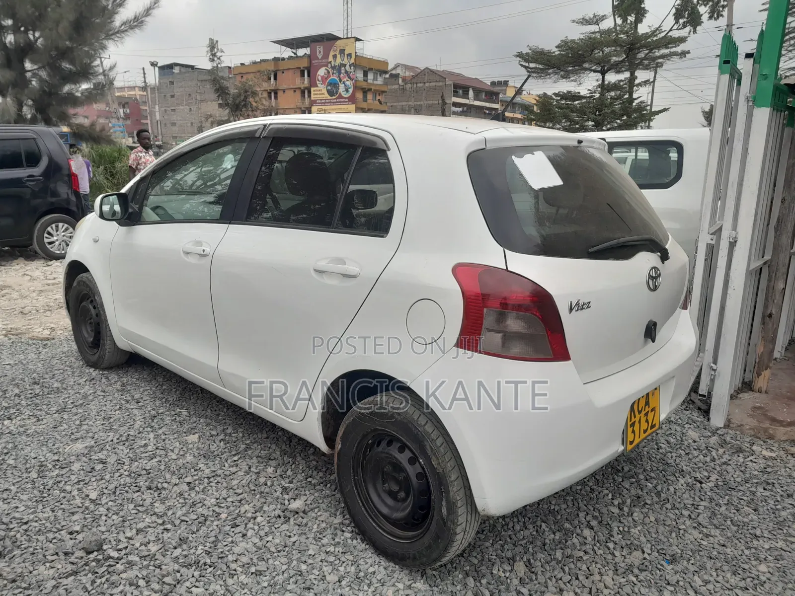 Toyota Vitz 2007 White