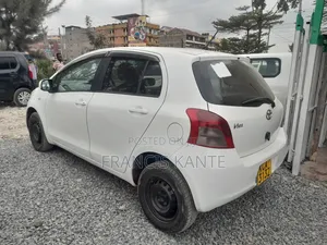 Toyota Vitz 2007 White