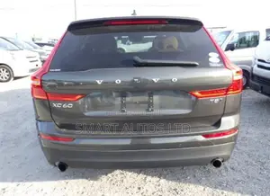 Volvo XC60 2019 Gray