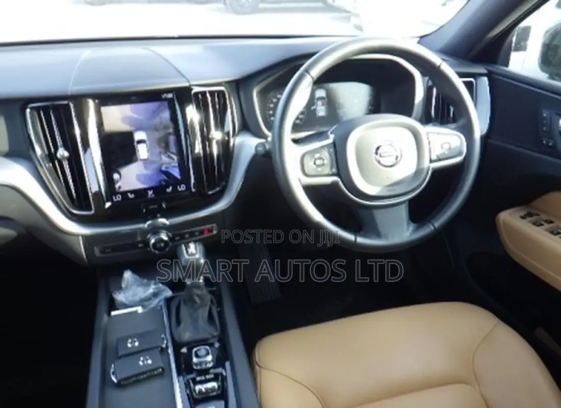 Volvo XC60 2019 Gray