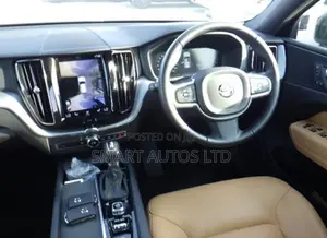 Volvo XC60 2019 Gray