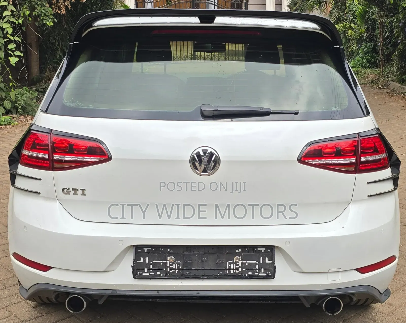 Volkswagen Golf 2015 White