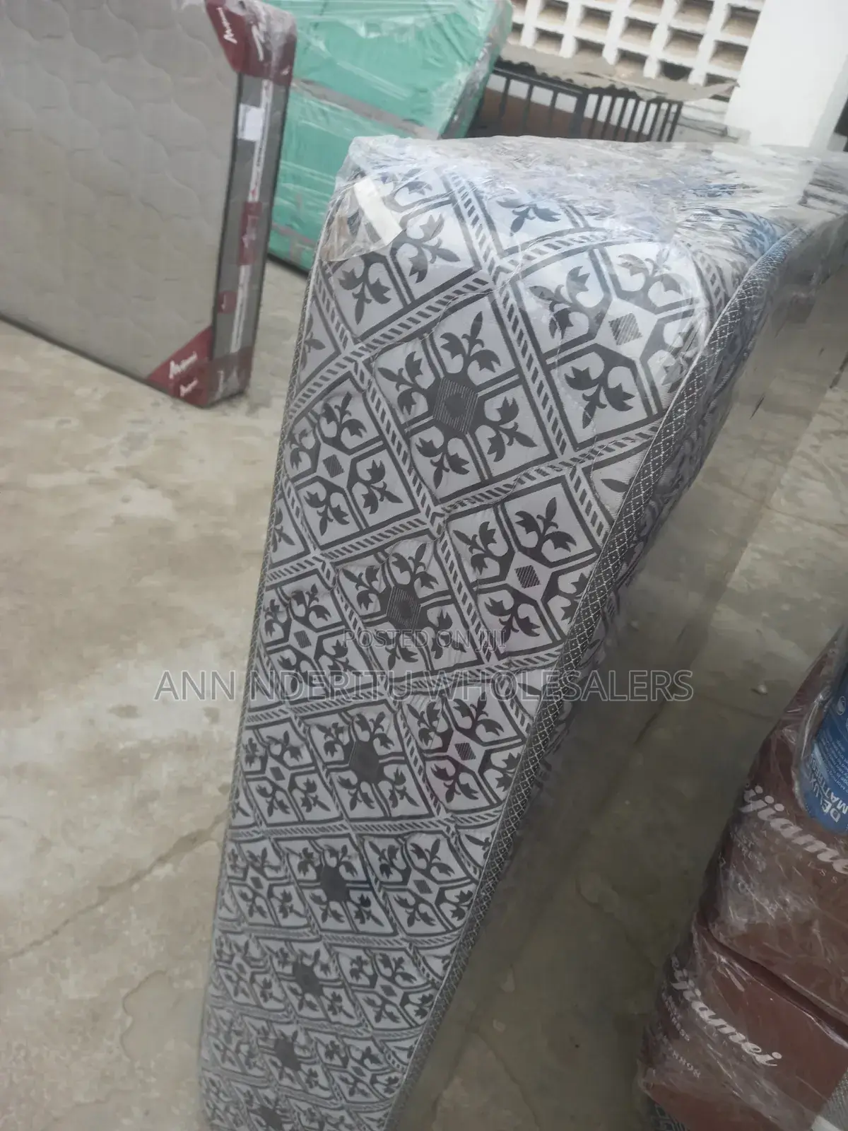 Quilted 8 Inches 3*6 Matress