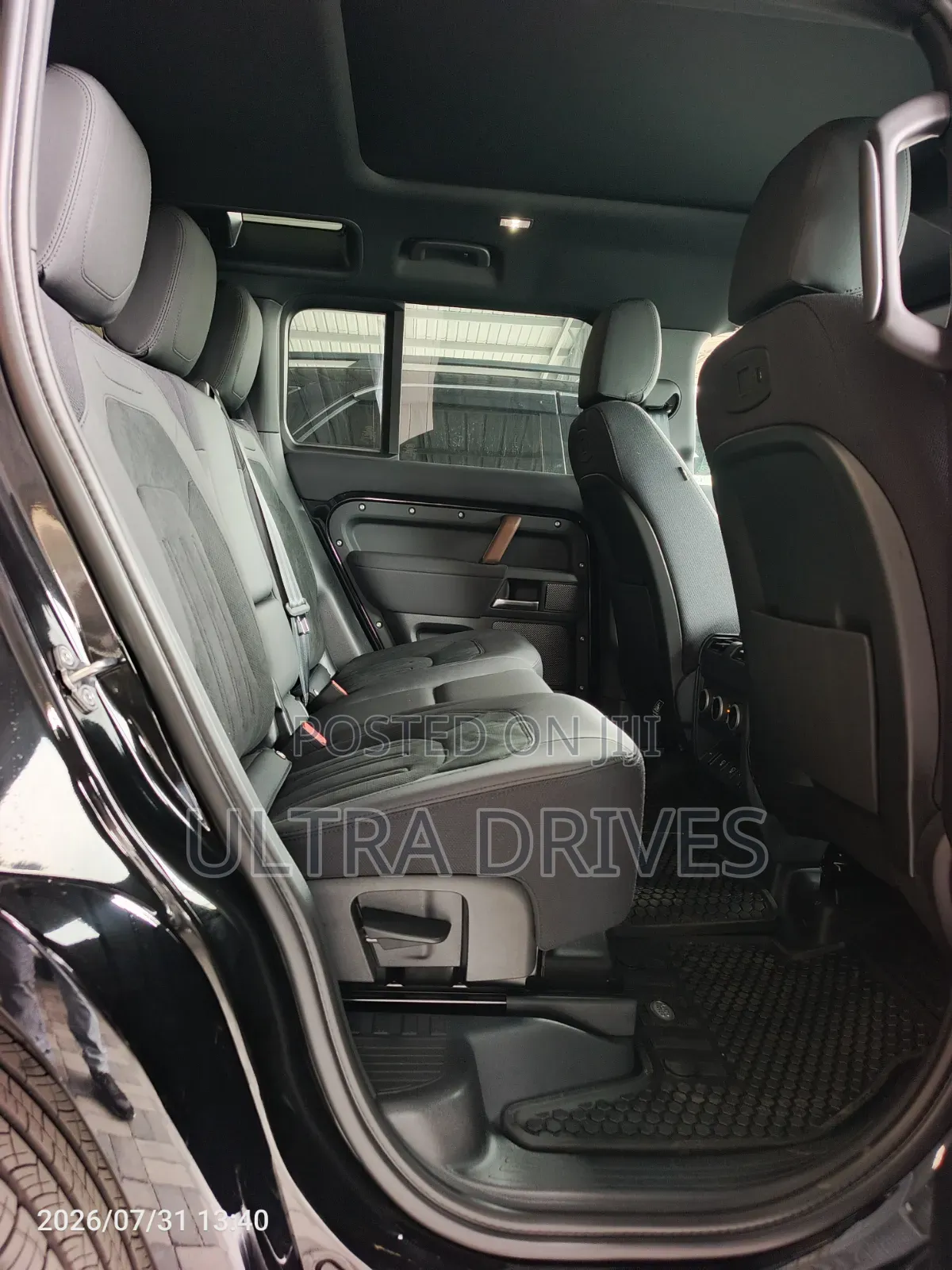Land Rover Defender 2021 Black
