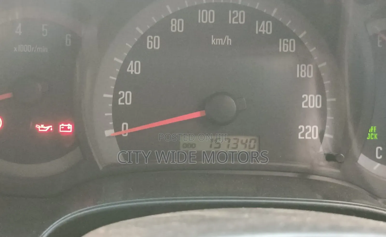 Isuzu D-MAX 2011 Red