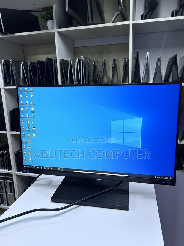 Samsung Monitors - thumbnail 2