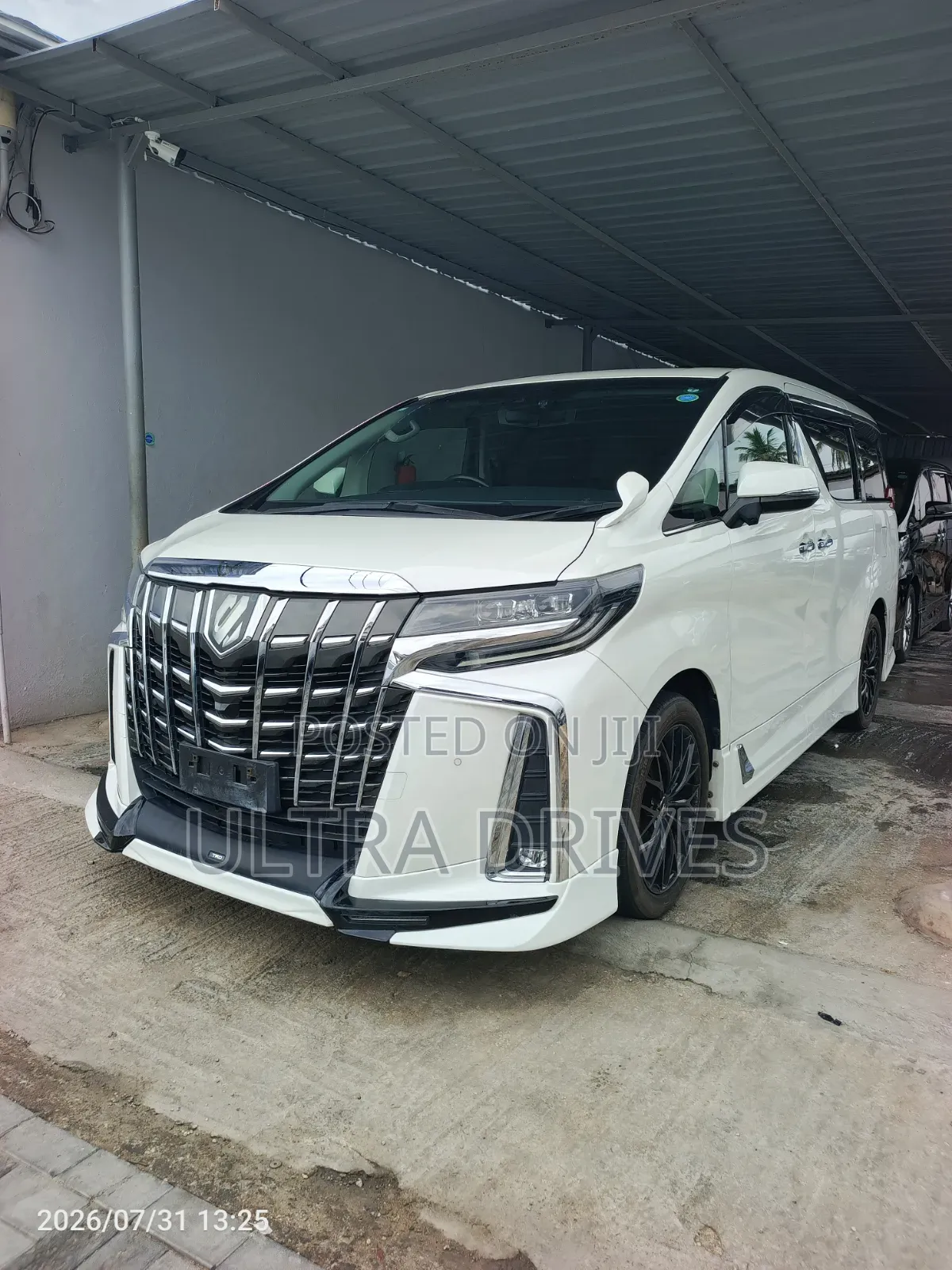 Toyota Alphard 2019 White