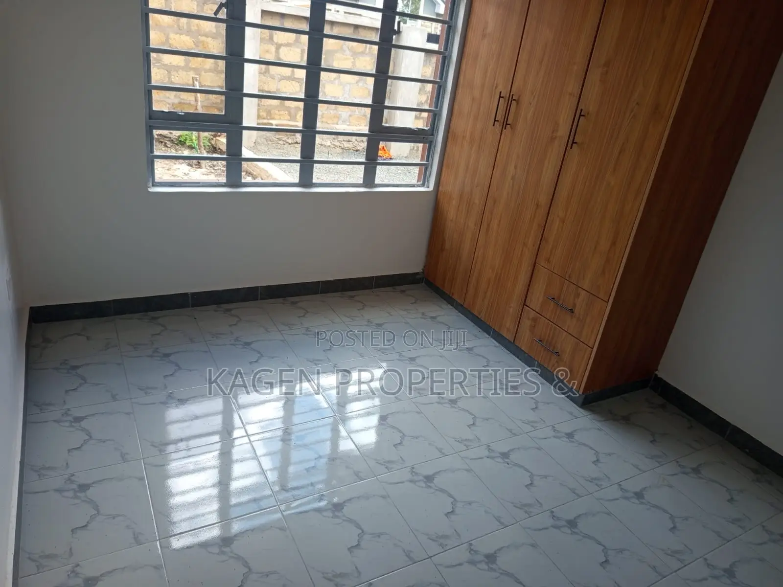 3bdrm Bungalow in Merisho for sale