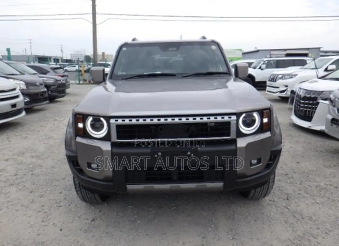 Toyota Land Cruiser LC250 2024 Gold