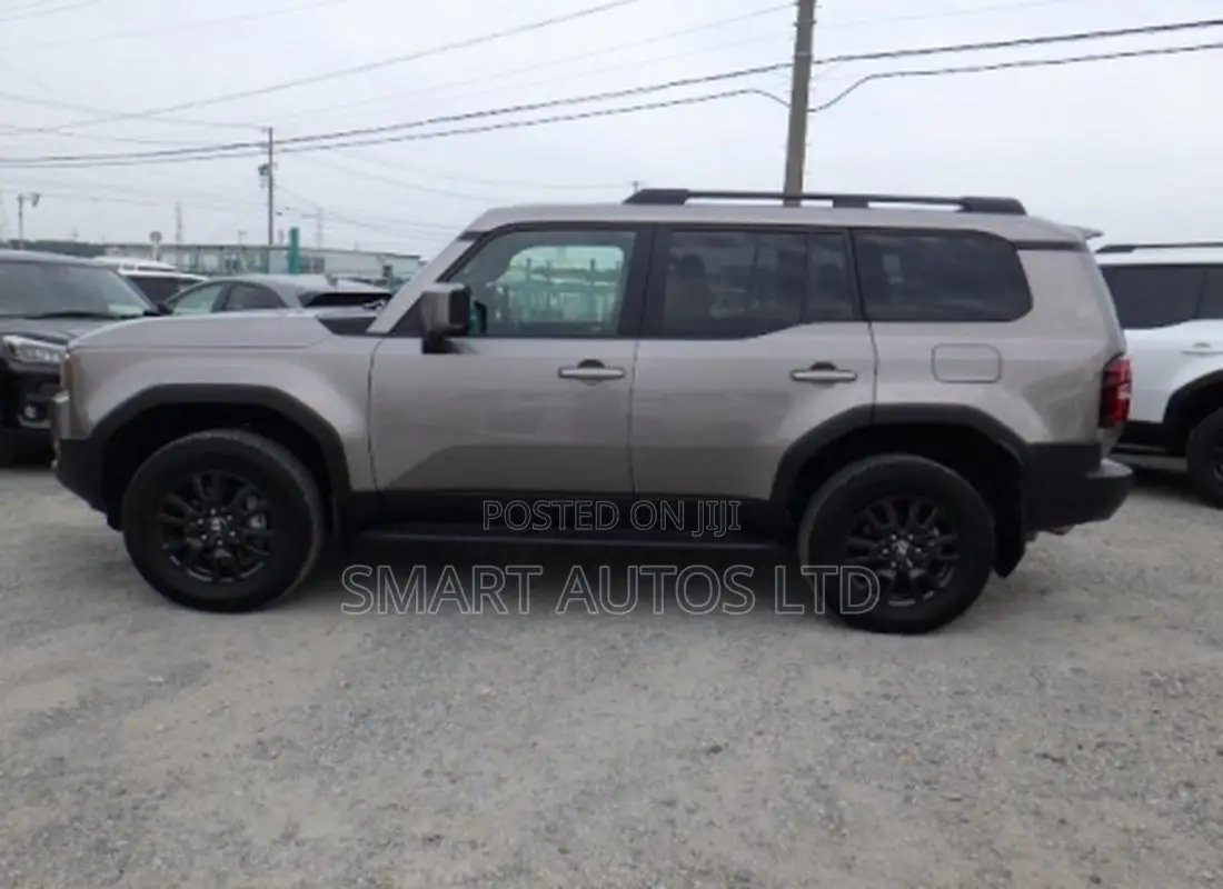 Toyota Land Cruiser LC250 2024 Gold