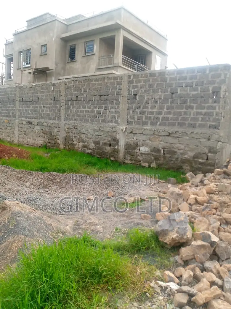 Plot for Sale in Membely Estate
