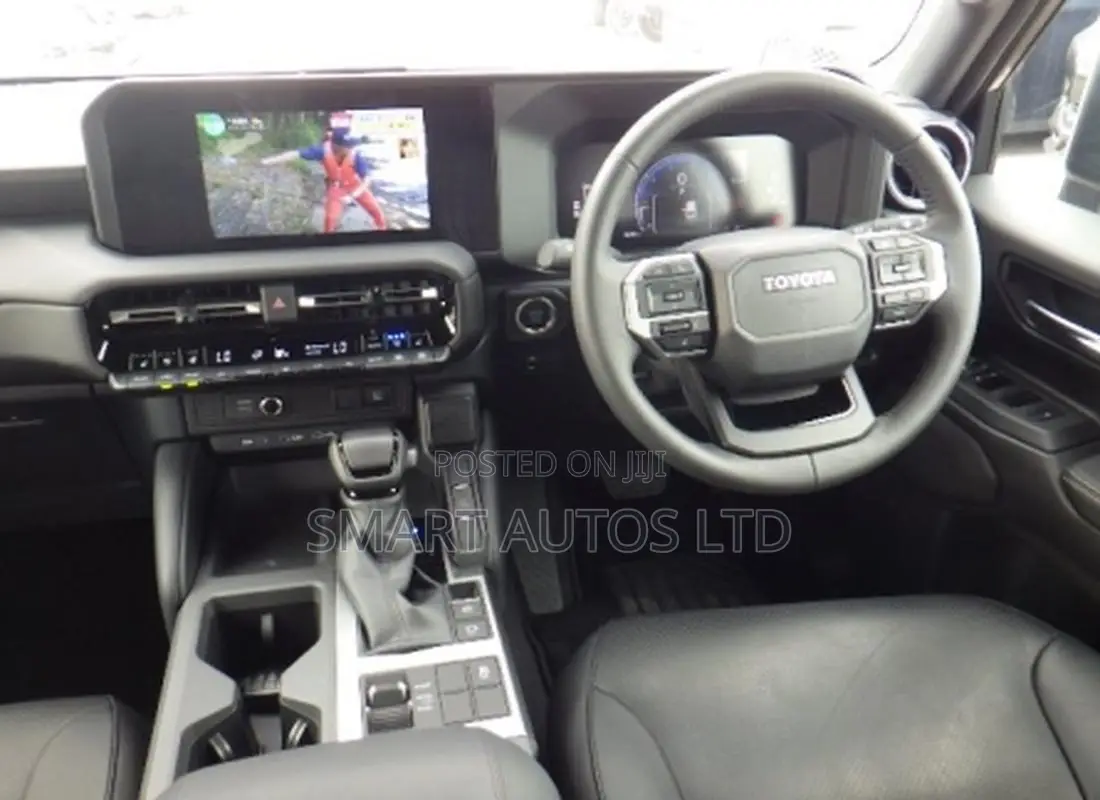 Toyota Land Cruiser LC250 2024 Gold