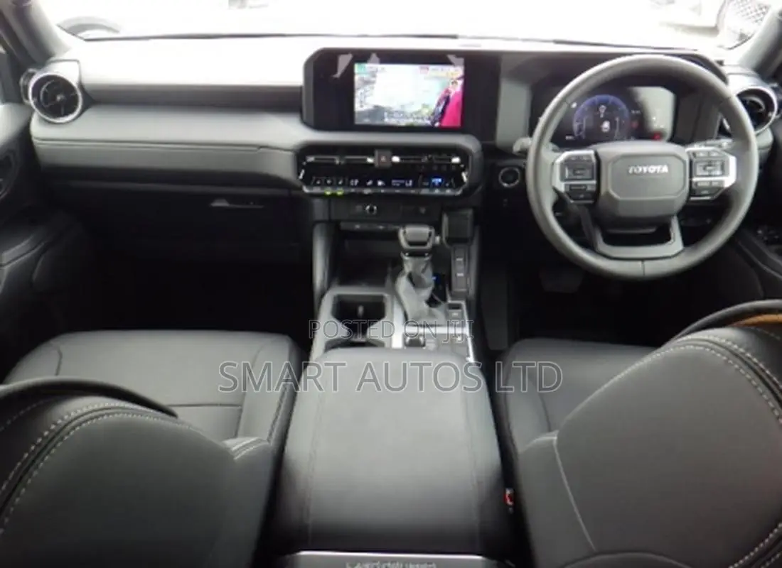 Toyota Land Cruiser LC250 2024 Gold