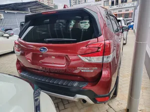 Subaru Forester 2019 Maroon