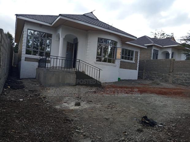 3bdrm Bungalow in Merisho for sale - thumbnail 2