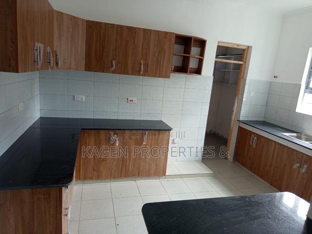 3bdrm Bungalow in Merisho for sale - thumbnail 5