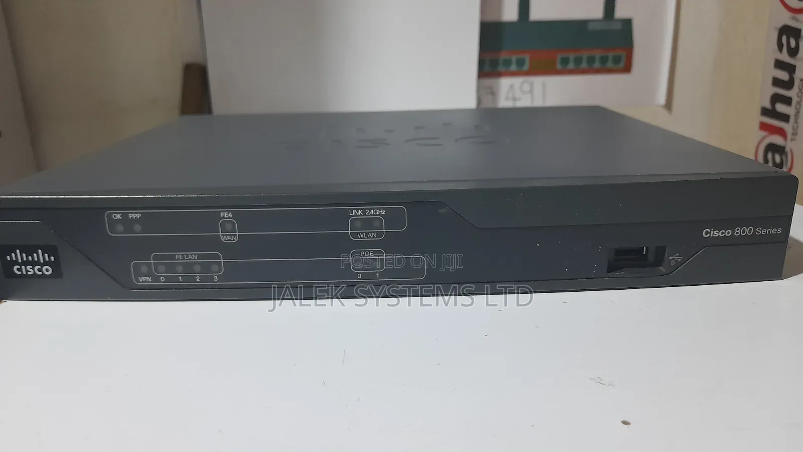 Cisco C881 Router