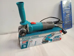TOTAL Heavy Duty 750W Angle – Compact Grinding, Cutting Surface