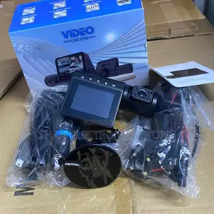 Loop Recording FHD 1080P Dual-Lens G50 3-Lens 1.5-Inch LCD Screen