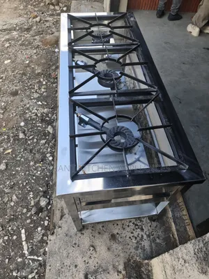 3‐Burner Commercial Cooker