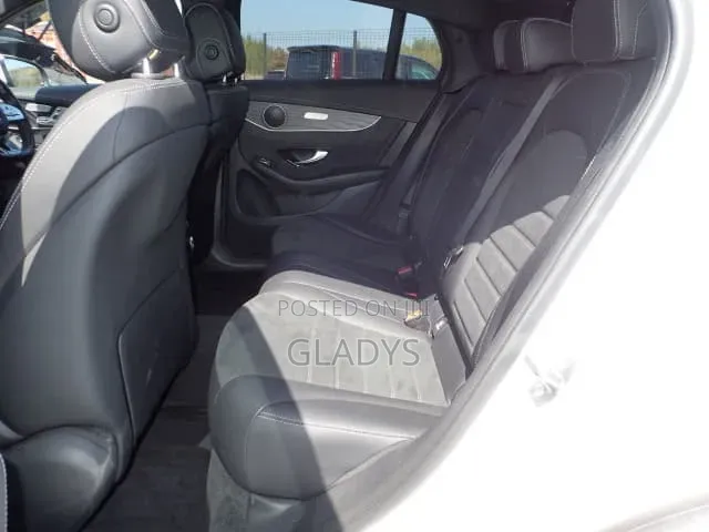 Mercedes-Benz GLC-Class 2019 White