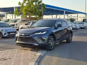 Toyota Harrier 2.0 2021 Gray