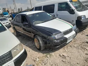 Nissan FB14 1999 White
