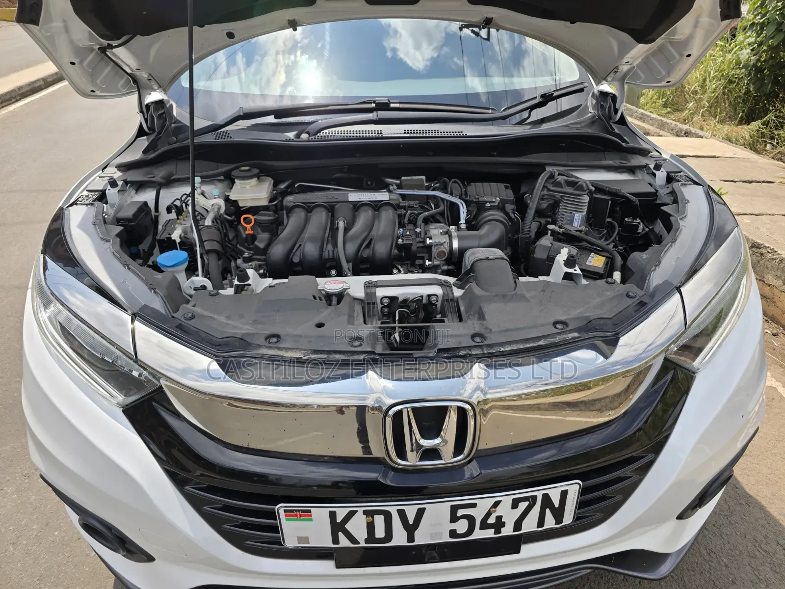 Honda Vezel 2019 White