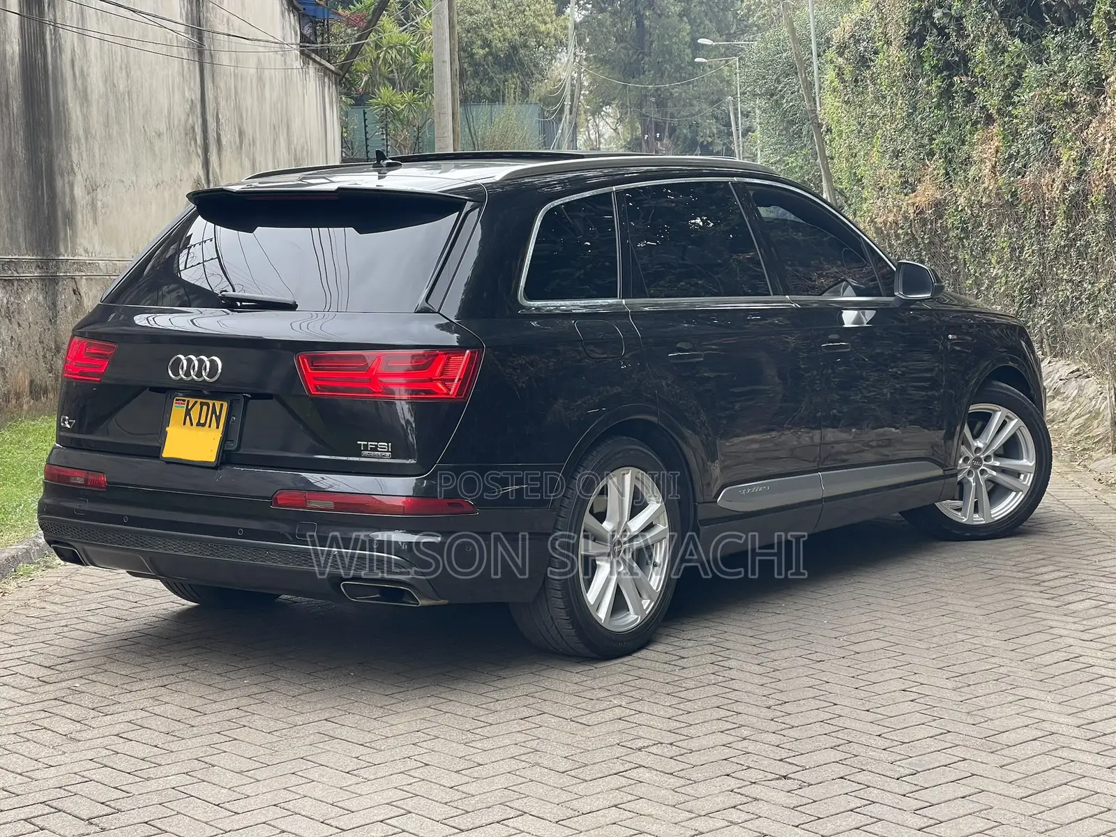 Audi Q7 2016 Black