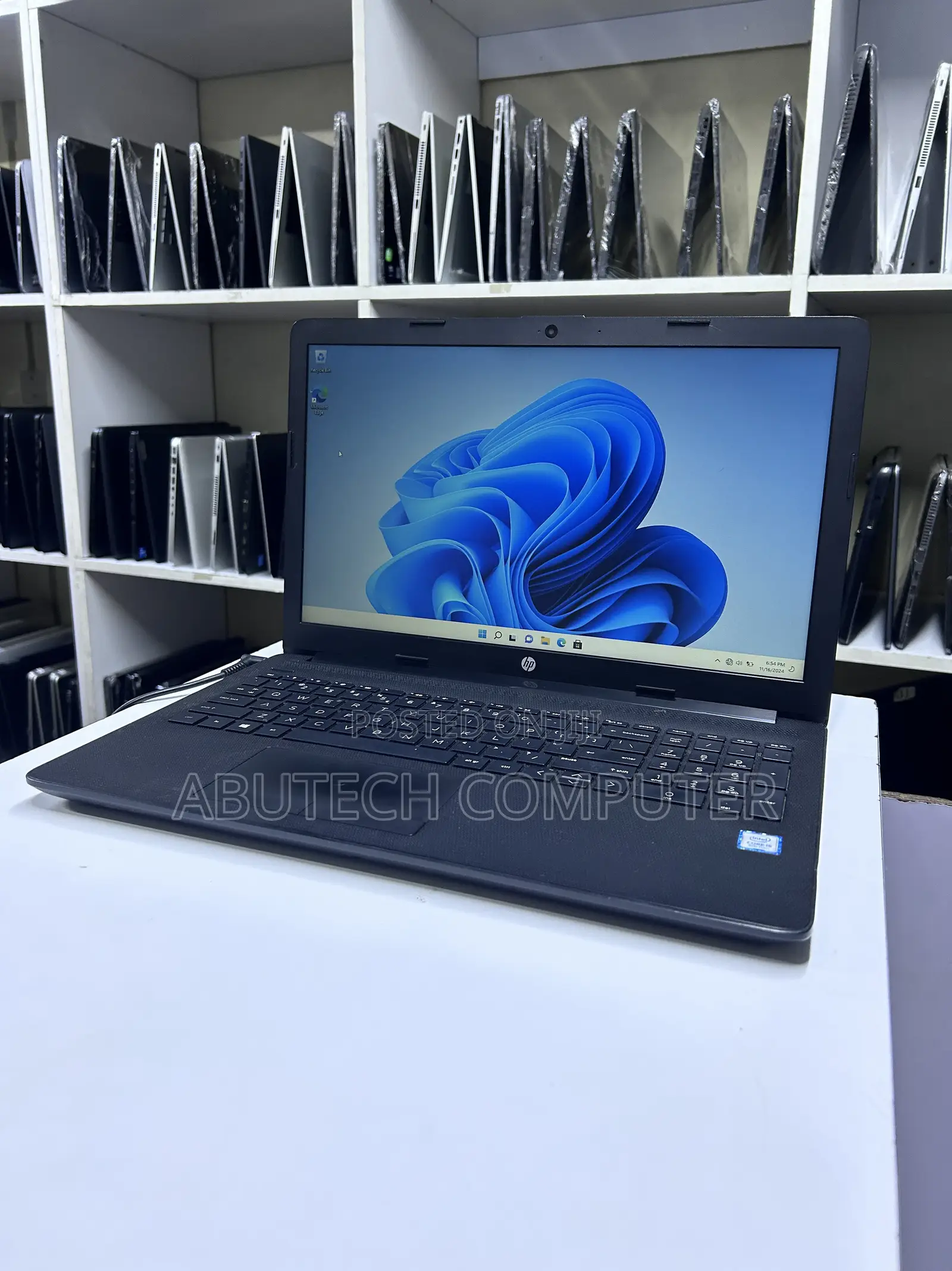 Laptop HP 15-da3007nia 8GB Intel Core i5 SSD 256GB