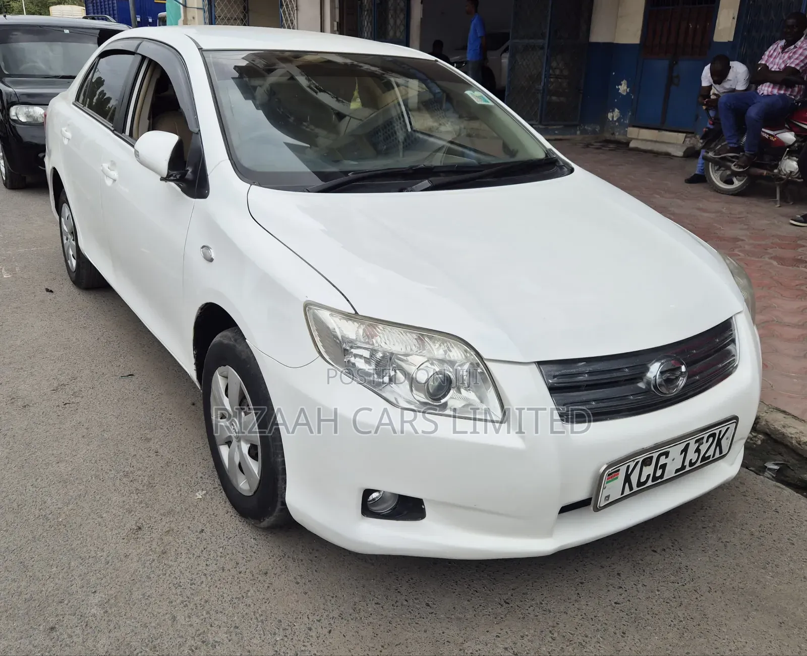 Toyota Axio 2010 White