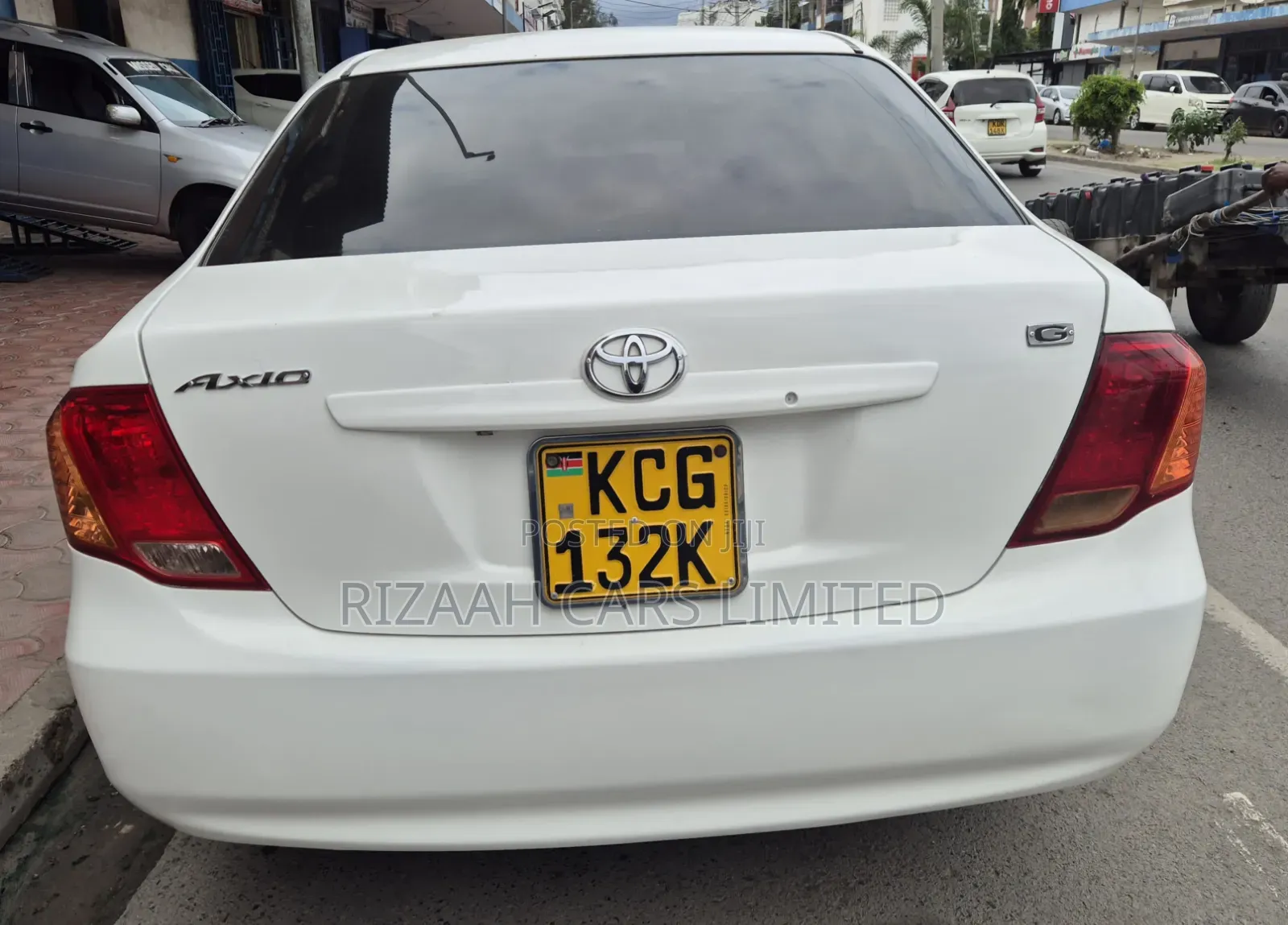 Toyota Axio 2010 White