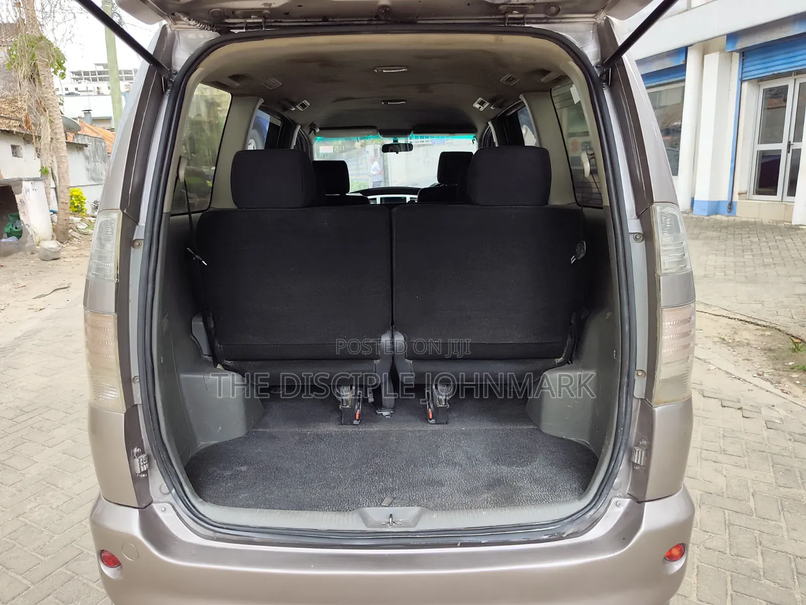 Toyota Voxy 2007 Gray
