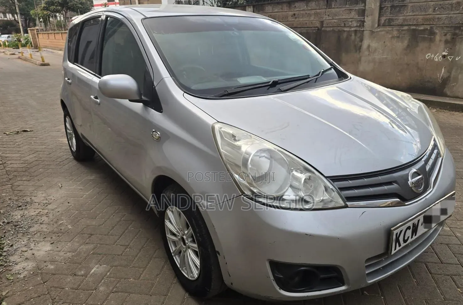Nissan Note 2012 Silver