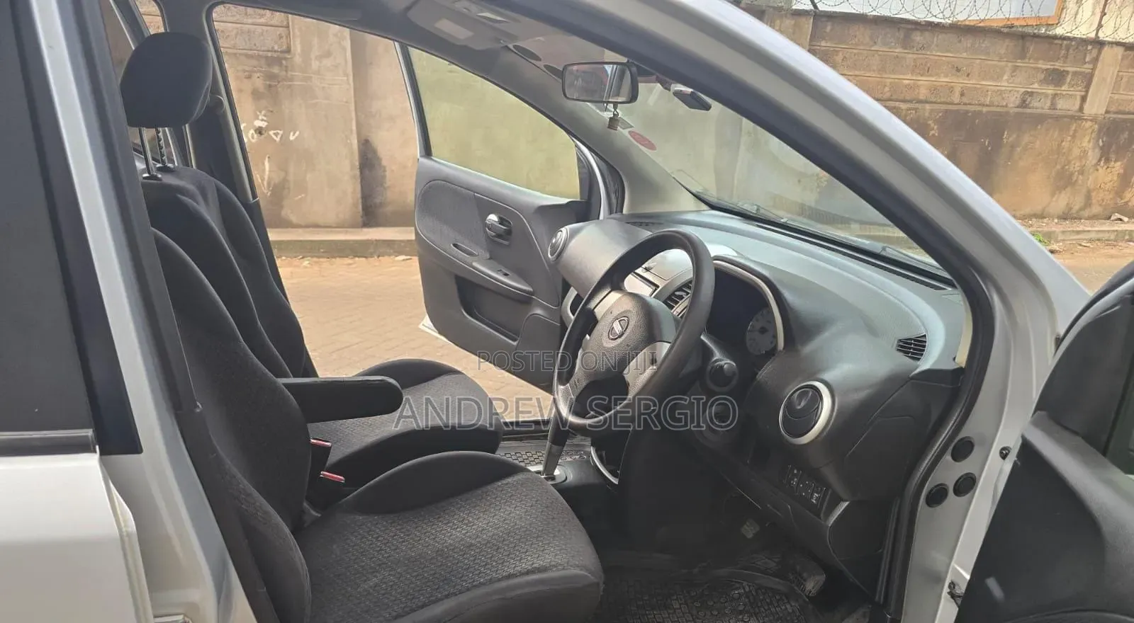 Nissan Note 2012 Silver