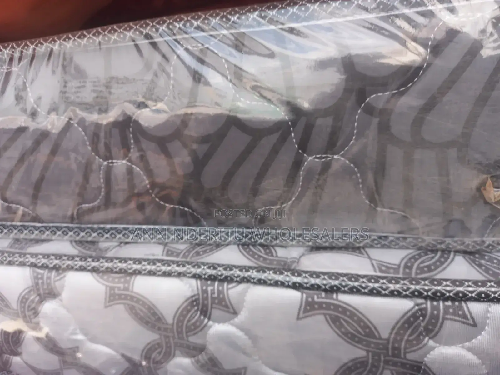 Quilted 6 Inches 4*6 Mattress