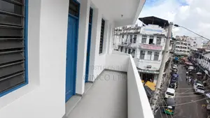 2bdrm Apartment in Mwembe Tayari, Moi Avenue (Msa) for sale