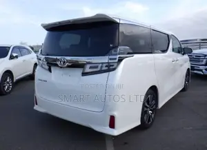 Toyota Vellfire 2019 Off white