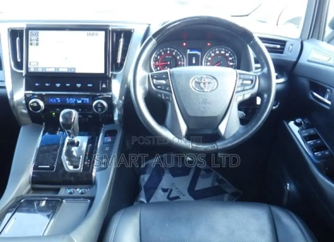 Toyota Vellfire 2019 Off white