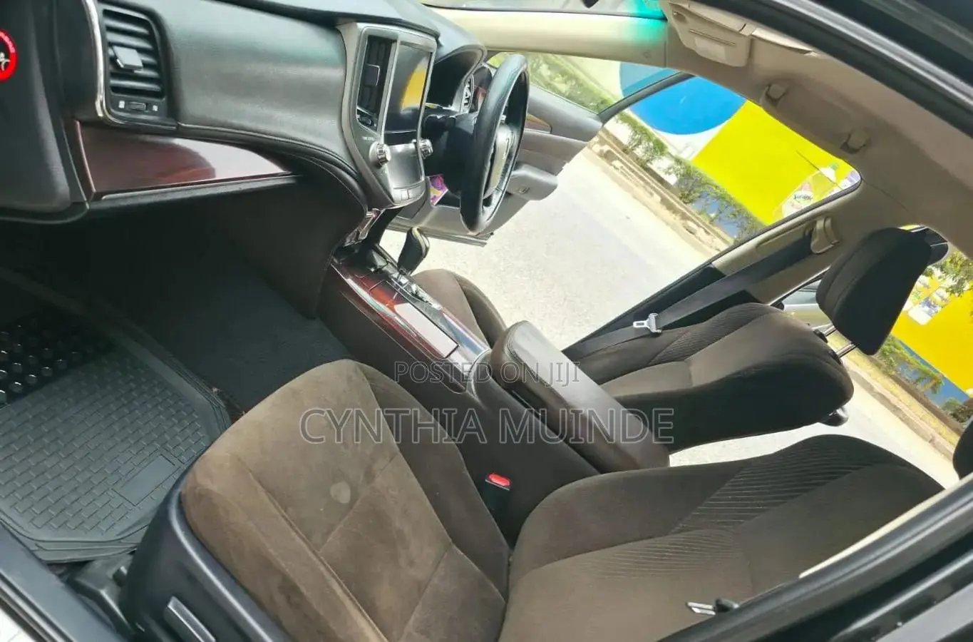 Toyota Crown 2013 Black