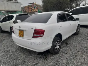 Toyota Axio 2009 White